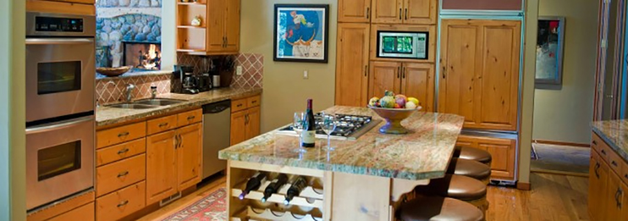 Vacation Rental Condominium Kitchen